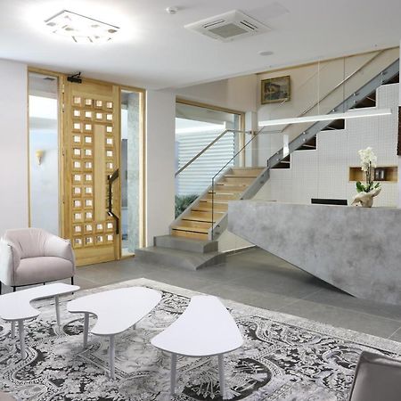 Hotel Imperial Kanine Екстер'єр фото