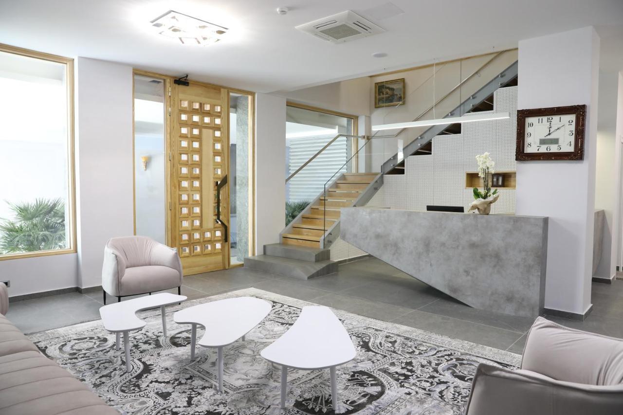 Hotel Imperial Kanine Екстер'єр фото